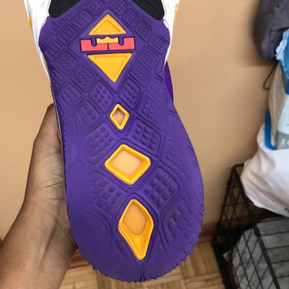 Nike Lebron 18 Low ACG Terra - Picture 15 of 16